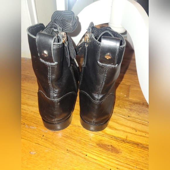 Kate Spade lace booties - Picture 3 of 5